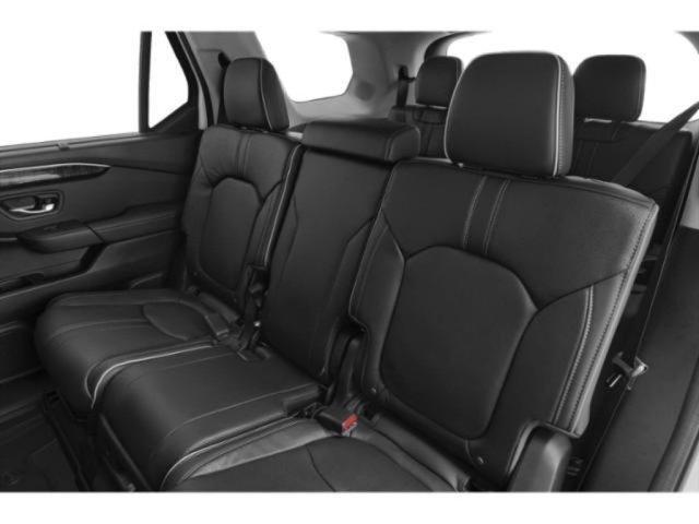 Photo of 2023 Platinum White Pearl Honda Pilot