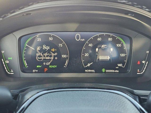 Photo of 2025 Platinum White Pearl Honda Civic Hybrid