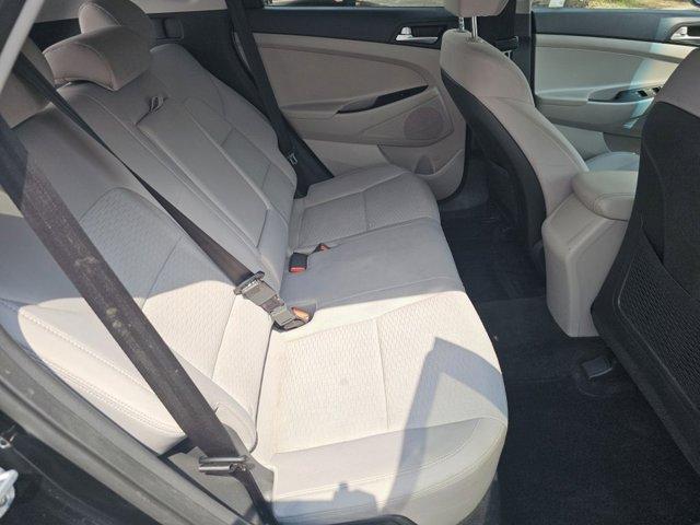 Photo of 2019 Black Noir Pearl Hyundai TUCSON