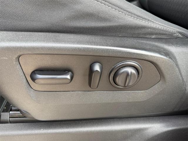Photo of 2020 Cardinal Red GMC Sierra 1500