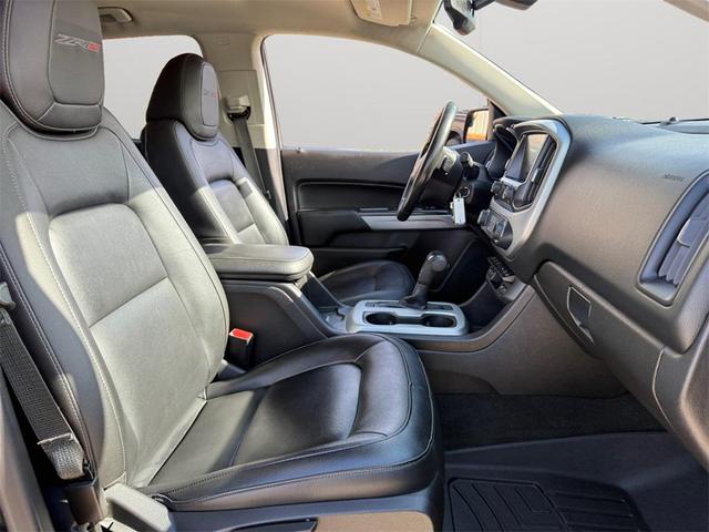 Photo of 2018 Black Chevrolet Colorado