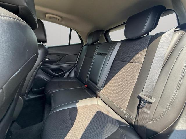 Photo of 2018 Brilliant Blue Metallic Buick Encore