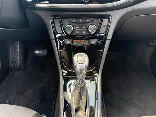 Photo of 2018 Brilliant Blue Metallic Buick Encore