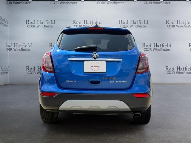 Photo of 2018 Brilliant Blue Metallic Buick Encore