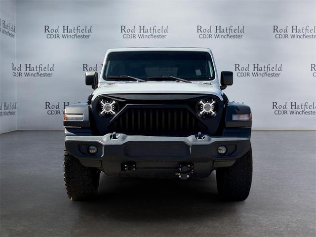Photo of 2020 Bright White Clearcoat Jeep Wrangler