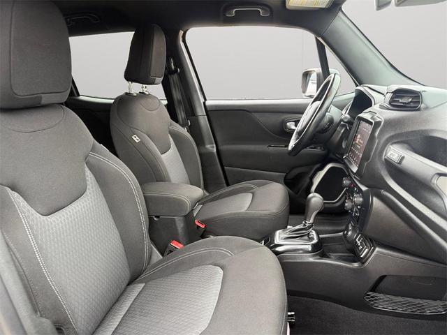 Photo of 2021 Black Clearcoat Jeep Renegade