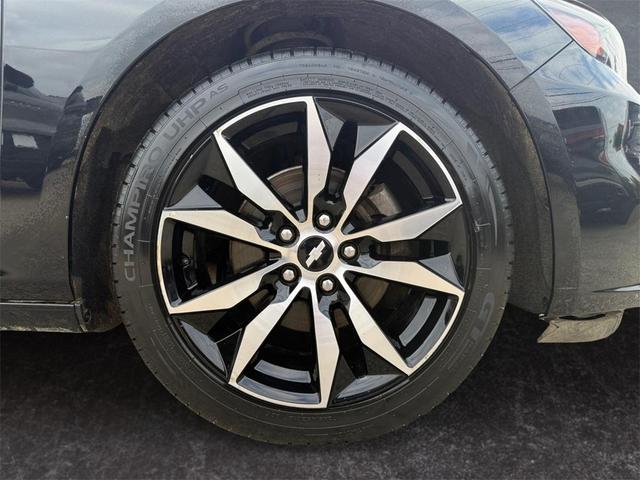 Photo of 2018 Mosaic Black Metallic Chevrolet Malibu