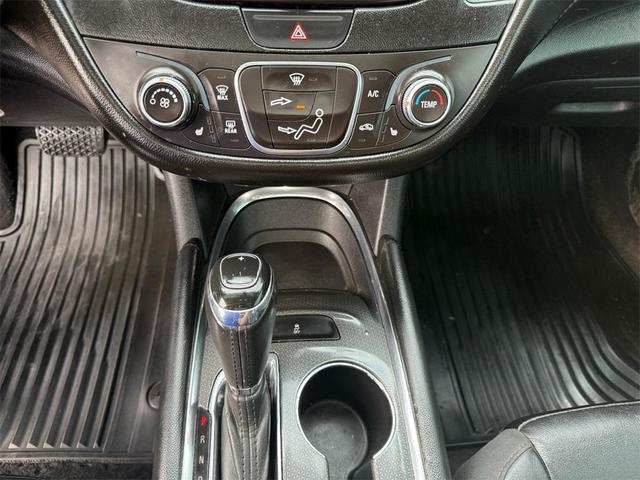 Photo of 2018 Mosaic Black Metallic Chevrolet Malibu