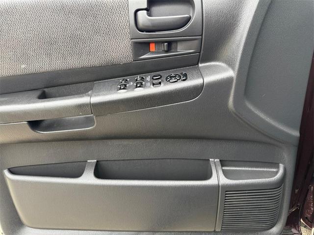 Photo of 2004 Deep Molten Red Pearlcoat Dodge Dakota