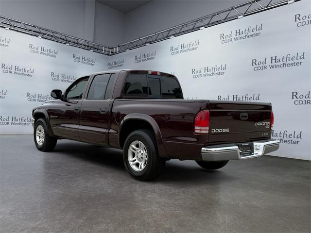 Photo of 2004 Deep Molten Red Pearlcoat Dodge Dakota