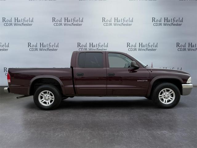 Photo of 2004 Deep Molten Red Pearlcoat Dodge Dakota