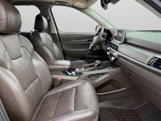 Photo of 2020 Ebony Black Kia Telluride