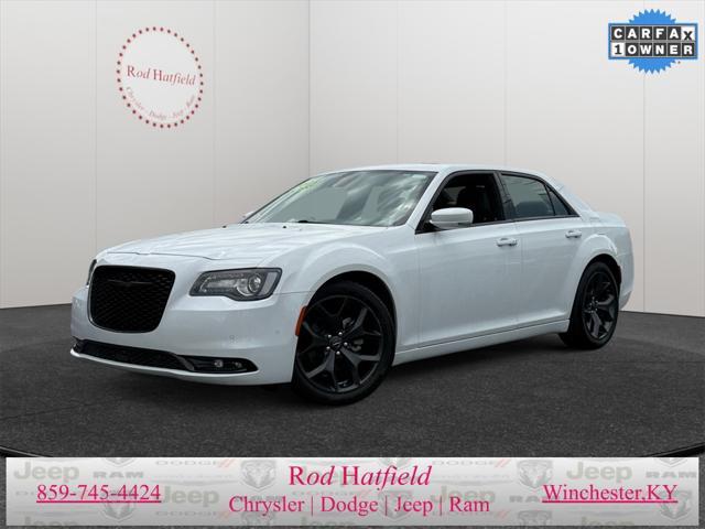 2022 Chrysler 300