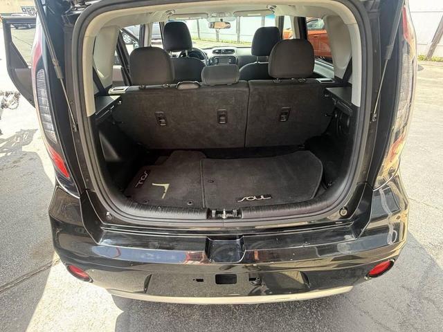 Photo of 2017 Shadow Black Kia Soul
