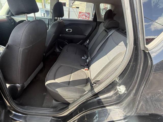 Photo of 2017 Shadow Black Kia Soul