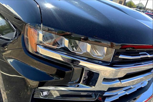 Photo of 2019 Black Chevrolet Silverado 1500