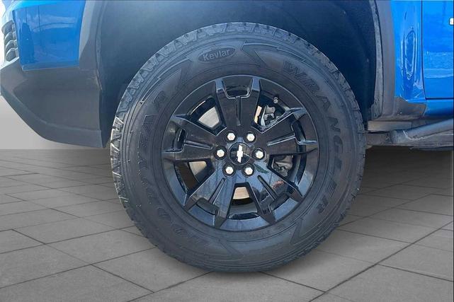 Photo of 2021 Bright Blue Metallic Chevrolet Colorado