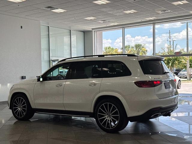 Photo of 2024 Polar White Mercedes-Benz GLS 450