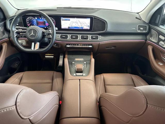 Photo of 2024 Polar White Mercedes-Benz GLS 450