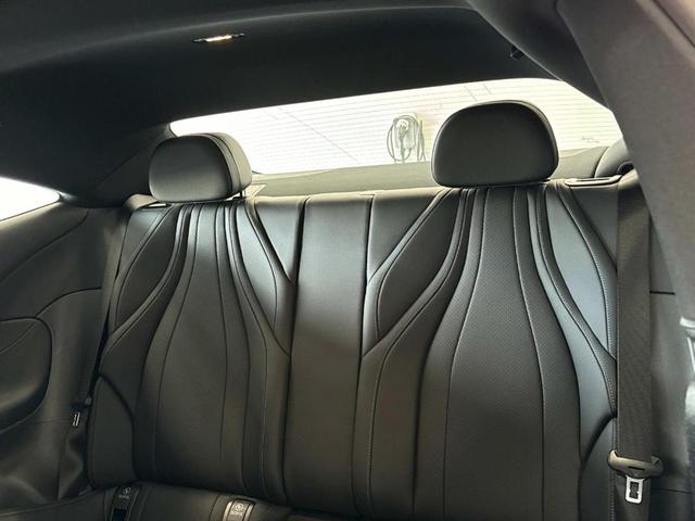 Photo of 2024 Black Mercedes-Benz CLE 300
