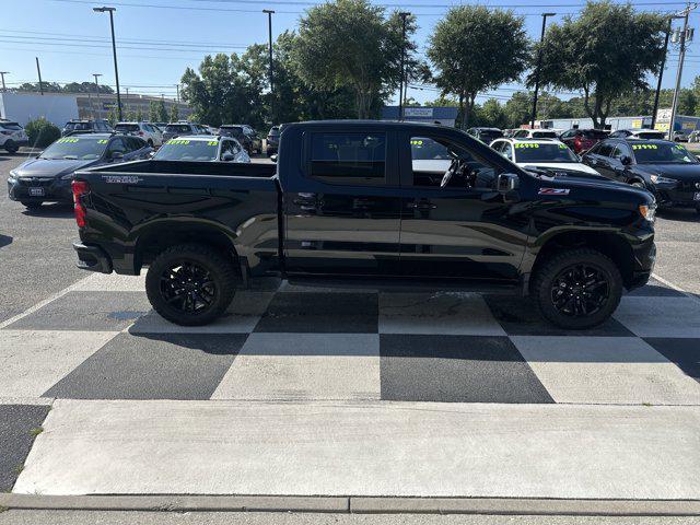 Photo of 2025 Black Chevrolet Silverado 1500