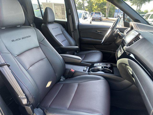 Photo of 2022 Crystal Black Pearl Honda Ridgeline