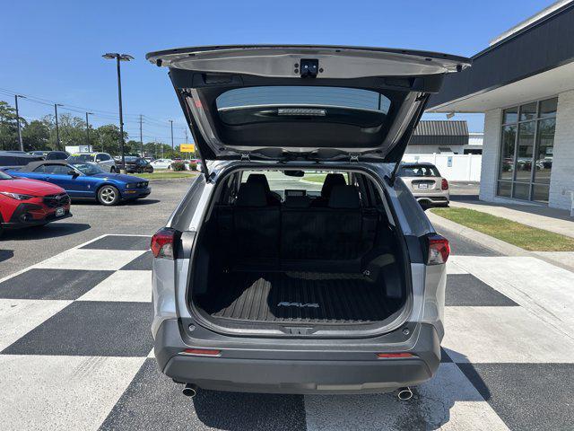 Photo of 2023 Silver Sky Metallic Toyota RAV4 Hybrid
