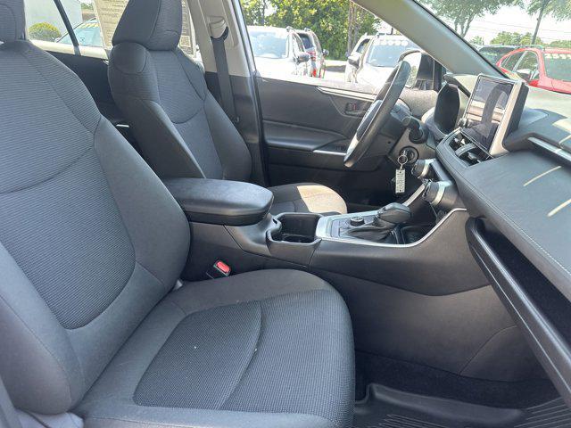 Photo of 2023 Silver Sky Metallic Toyota RAV4 Hybrid
