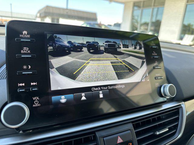 Photo of 2021 Platinum White Pearl Honda Accord