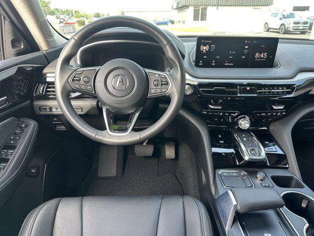 Photo of 2024 Liquid Carbon Metallic Acura MDX