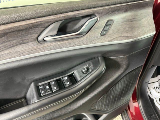 Photo of 2024 Velvet Red Pearlcoat Jeep Grand Cherokee L