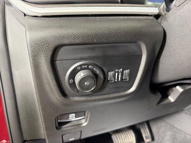 Photo of 2024 Velvet Red Pearlcoat Jeep Grand Cherokee L