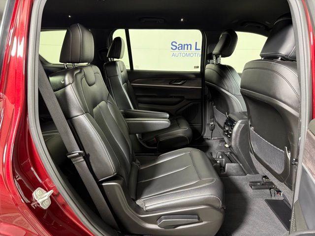 Photo of 2024 Velvet Red Pearlcoat Jeep Grand Cherokee L