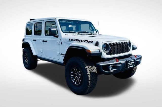 Photo of 2025 Bright White Clearcoat Jeep Wrangler