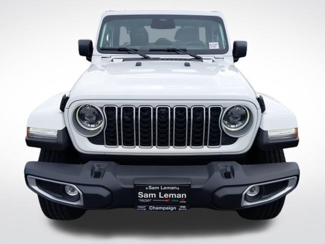 Photo of 2025 Bright White Clearcoat Jeep Wrangler