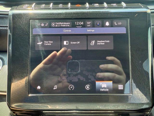 Photo of 2023 Silver Zynith Jeep Grand Cherokee L