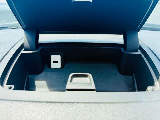 Photo of 2014 Atlantis Blue Metallic Chevrolet Traverse