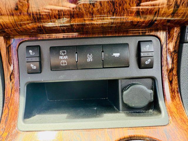 Photo of 2014 Atlantis Blue Metallic Chevrolet Traverse