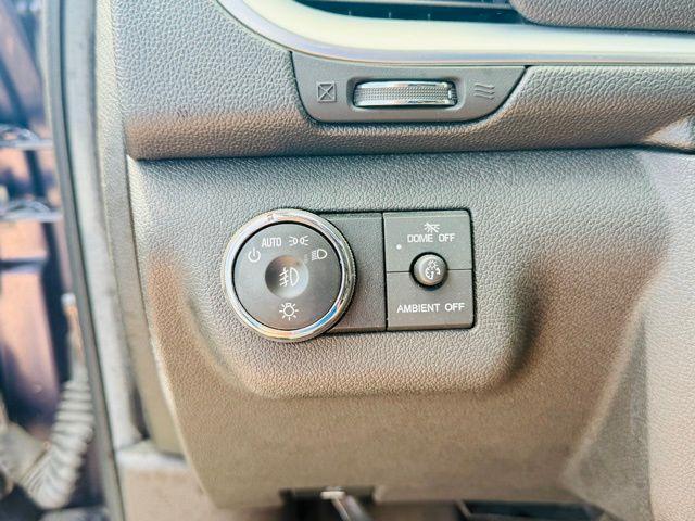 Photo of 2014 Atlantis Blue Metallic Chevrolet Traverse