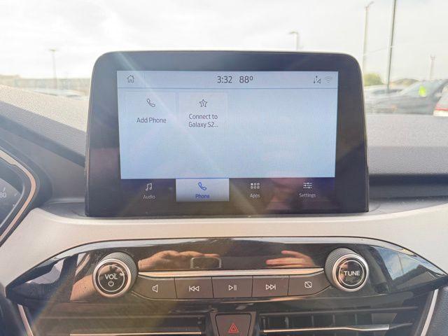 Photo of 2021 Red Ford Escape
