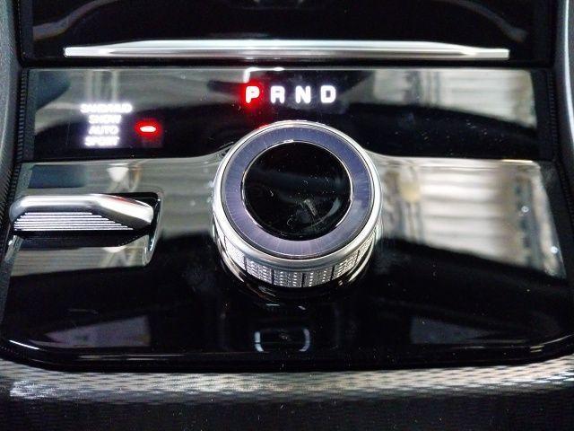 Photo of 2025 Metallic Jeep Grand Cherokee L