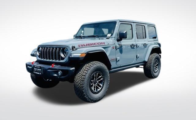 Photo of 2025 Anvil Clearcoat Jeep Wrangler