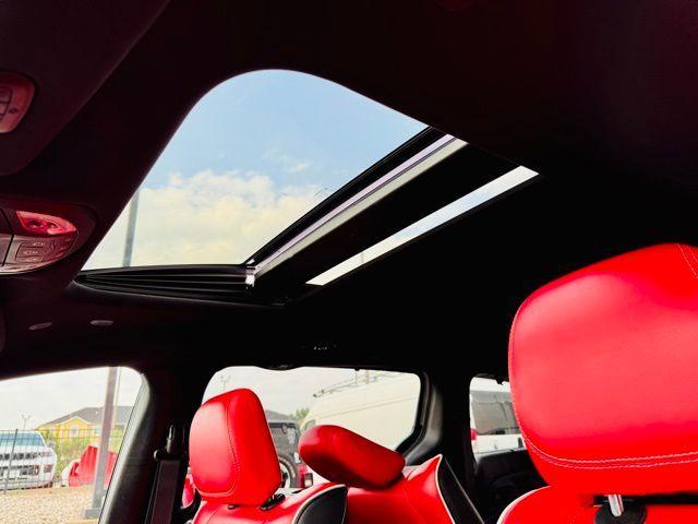 Photo of 2020 Bright White Clearcoat Chrysler Pacifica Hybrid