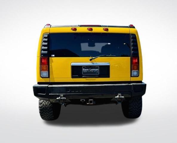 Photo of 2004 Yellow Hummer H2