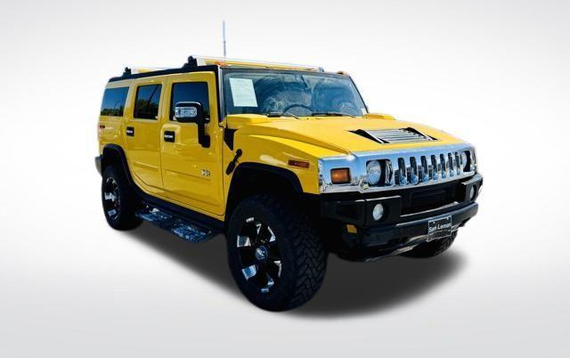 Photo of 2004 Yellow Hummer H2