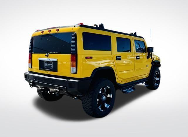 Photo of 2004 Yellow Hummer H2