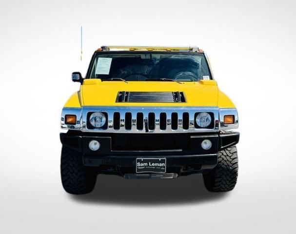 Photo of 2004 Yellow Hummer H2