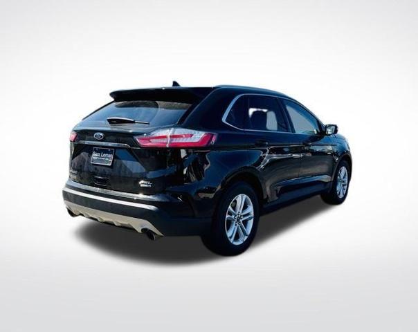 Photo of 2020 Black Ford Edge
