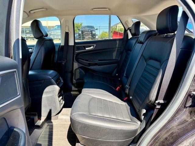 Photo of 2020 Black Ford Edge