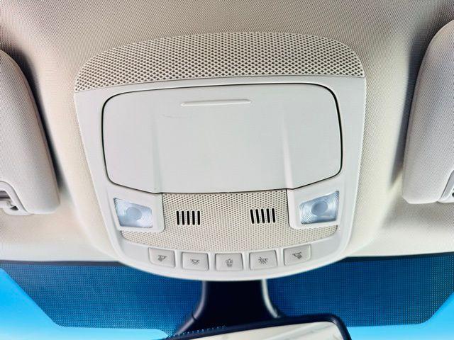 Photo of 2020 Black Ford Edge